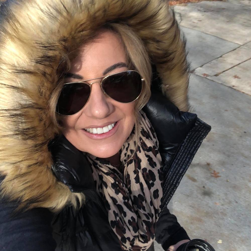 Meet your Posher, Kelli